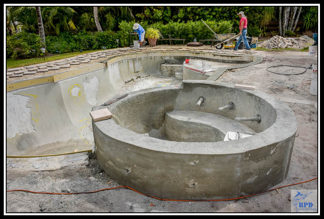 04-Swimming-Pool-Spa-Remodel-North-Palm-Beach-Florida-Construction-RPD-Roberts-Pool-Deisgn-©RPD.jpg