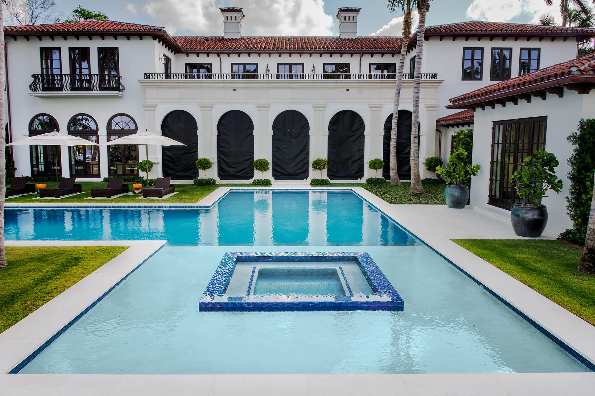 Custom Swimming Pool and Spa - West Palm Beach, Florida