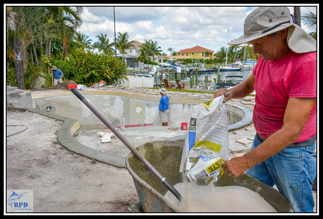 01-Swimming-Pool-Spa-Remodel-North-Palm-Beach-Florida-Construction-RPD-Roberts-Pool-Deisgn-©RPD.jpg