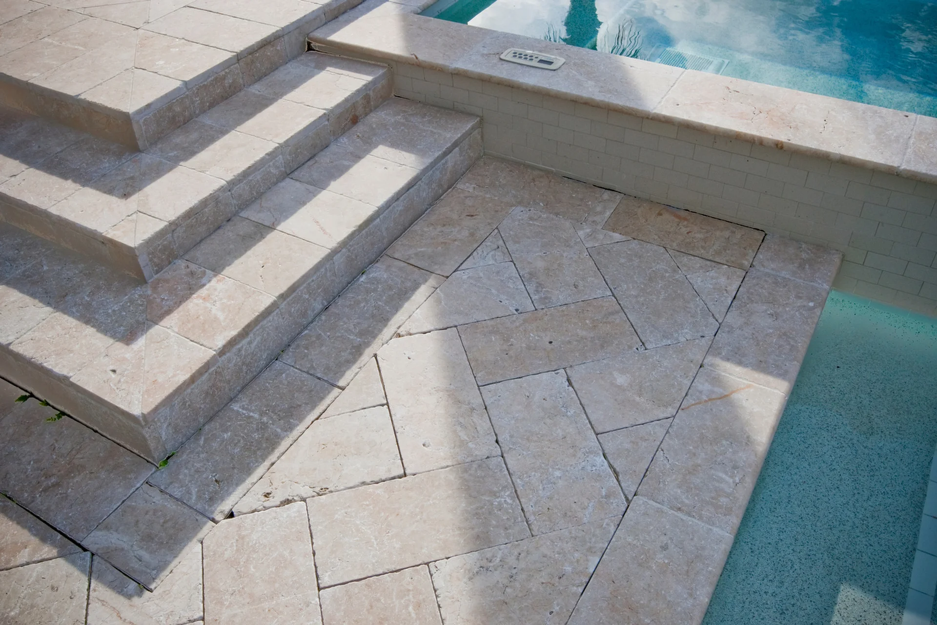 deck, tile coping
