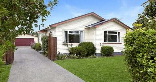 We arrange mortgages for first time buyers. Image shows an example first time buyers home in Christchurch.