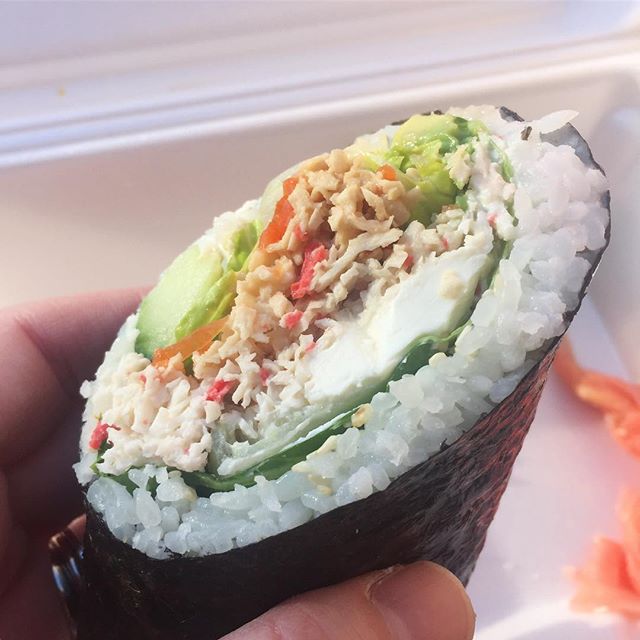 Who wouldn't want a sushiREDO of this? 📸: @princeofpreschool 🍣🌯👅 #DCglutenfree