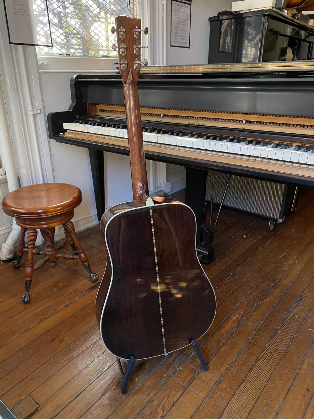 Recording King RD328 — Brooklyn Fine Guitars