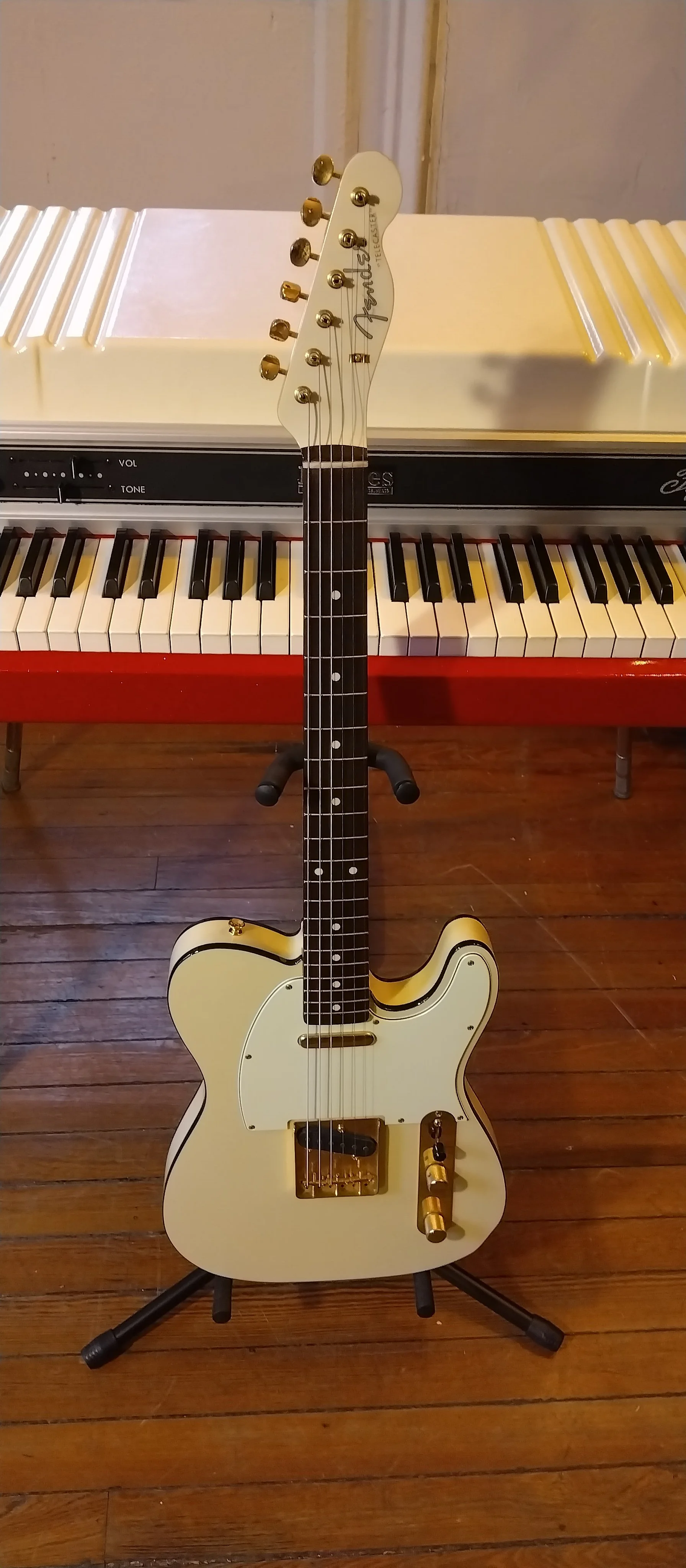 Fender "Daybreak" Telecaster (Japan) Limited Reissue