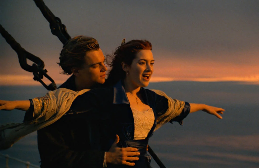 Titanic-flying.jpg