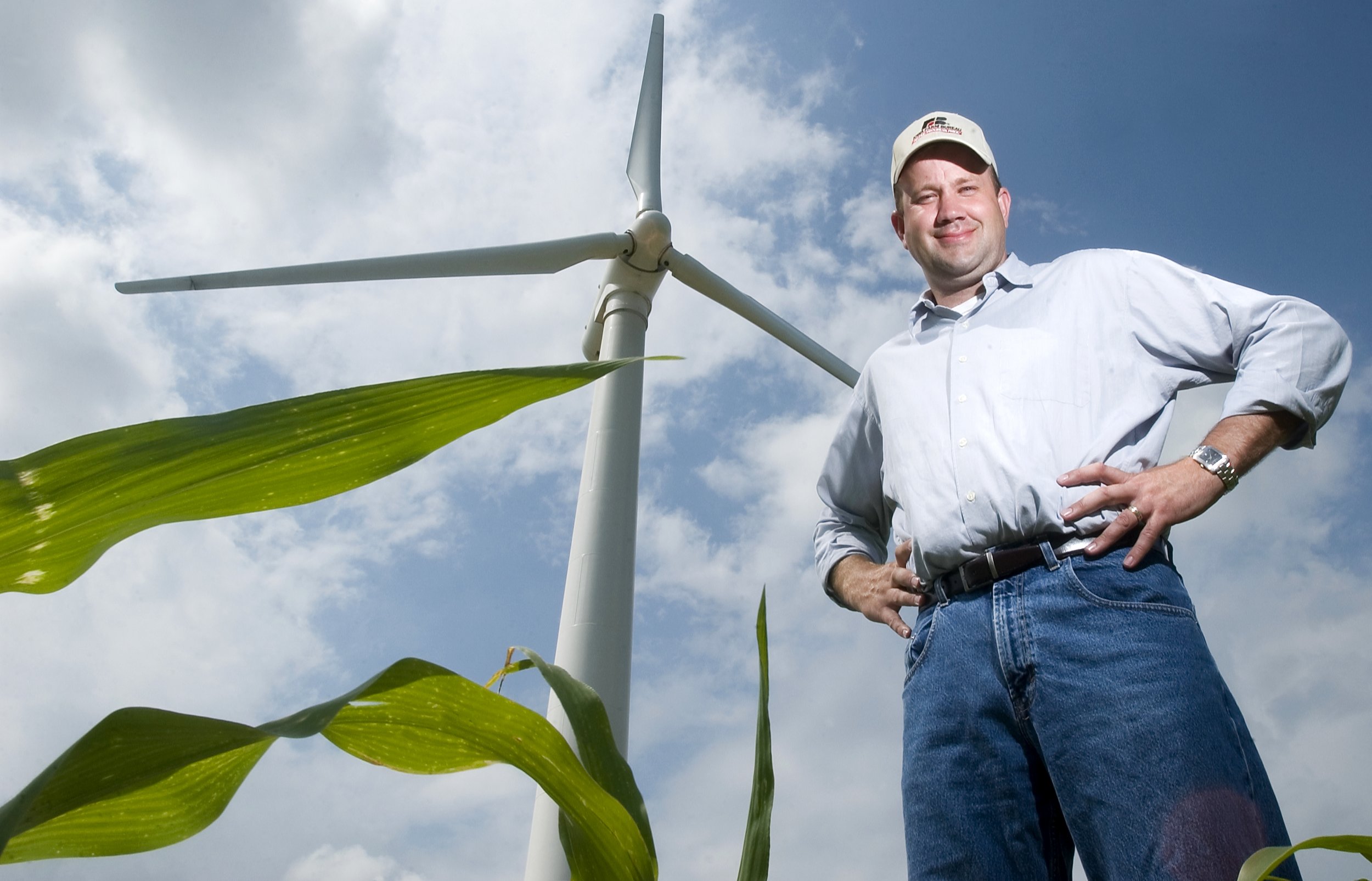 wind-farmer_1716569738_o.jpg