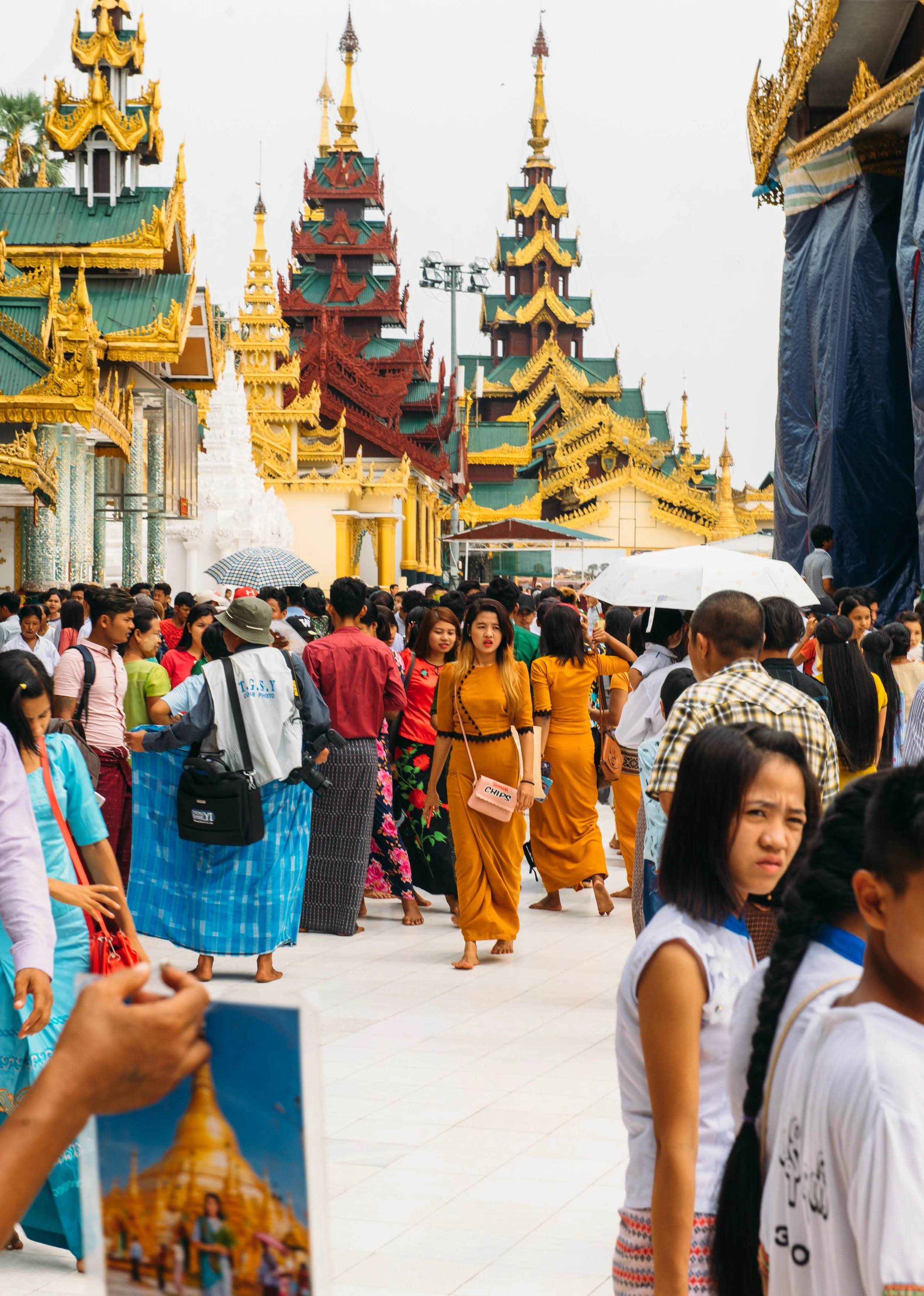 Shwedagon Pagoda-7128.jpg