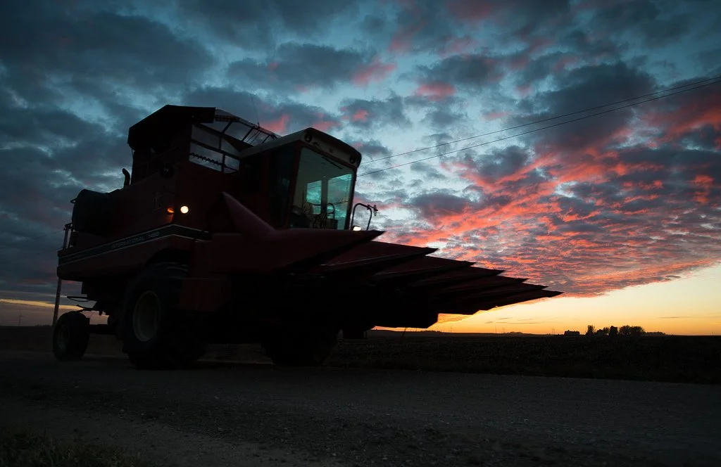 Picture Iowa – Twilight of harvest