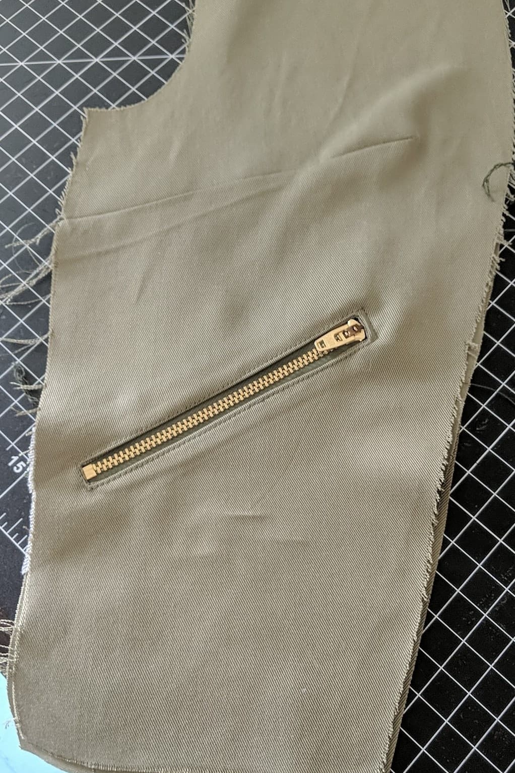 zippered pocket