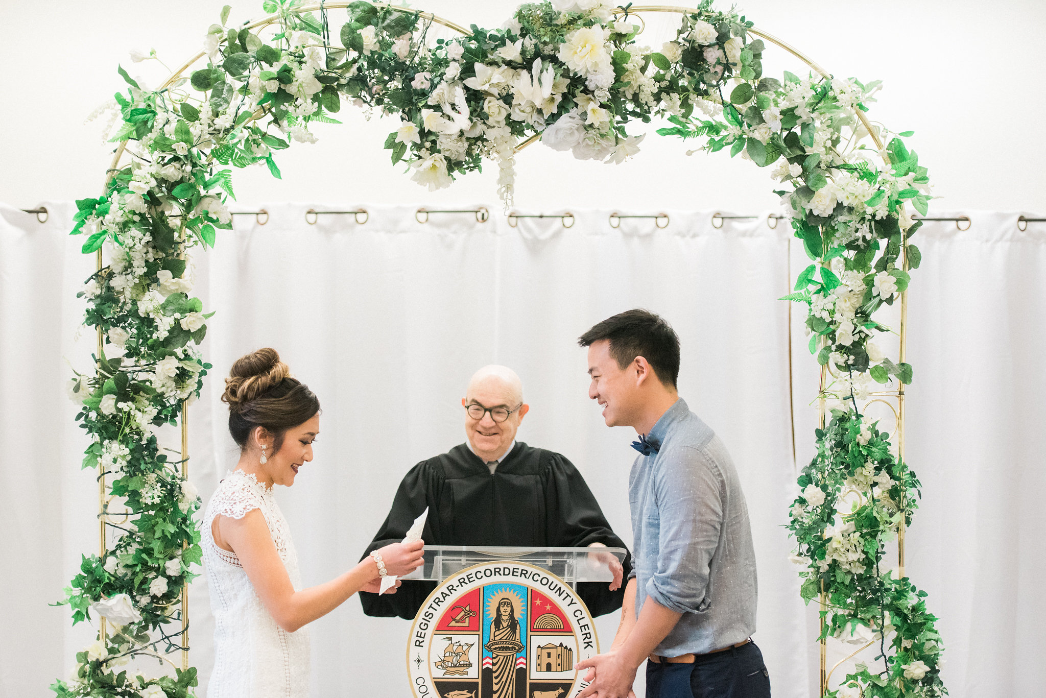 Alice reading her vows