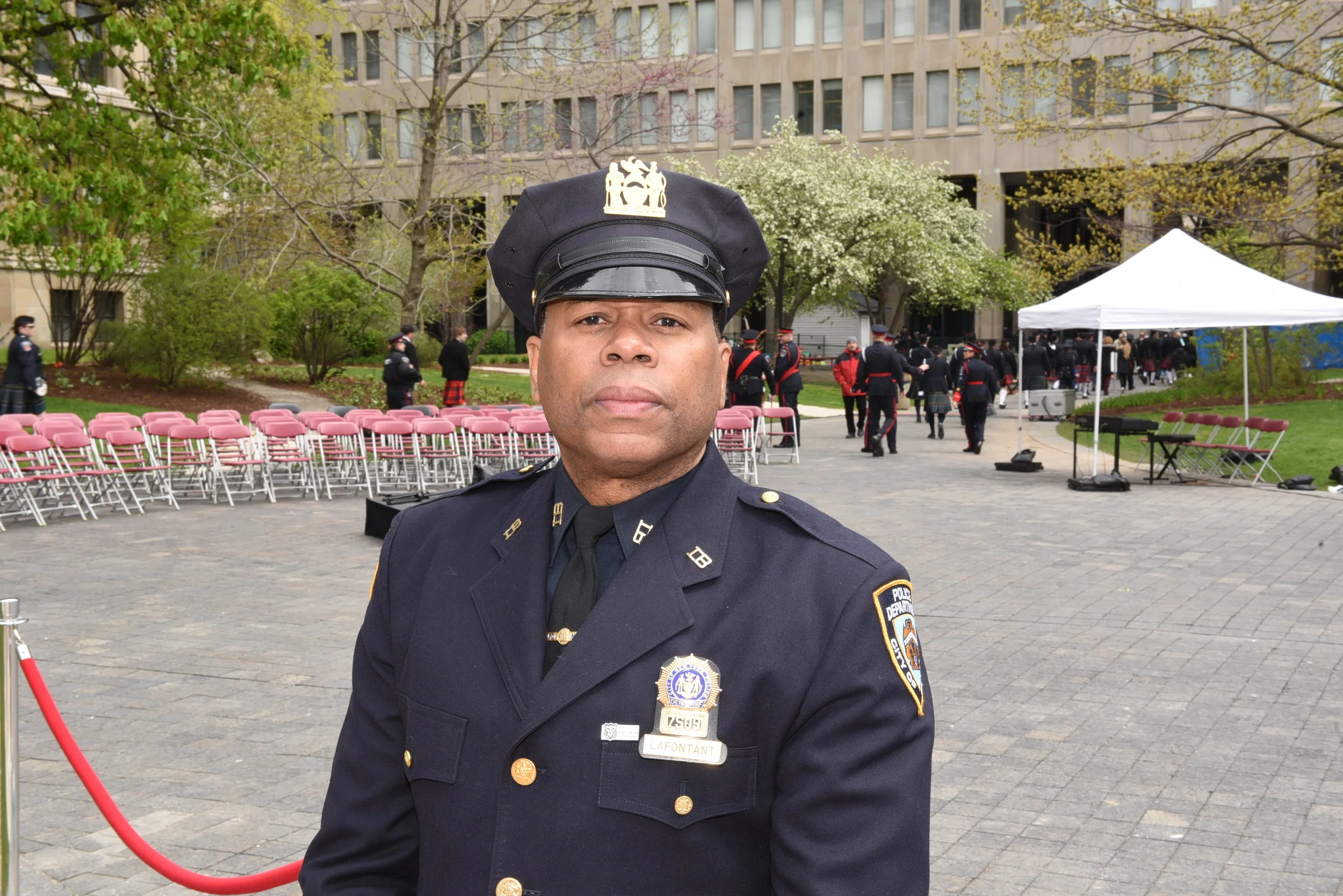 Ontario honours, pays tribute to fallen officers