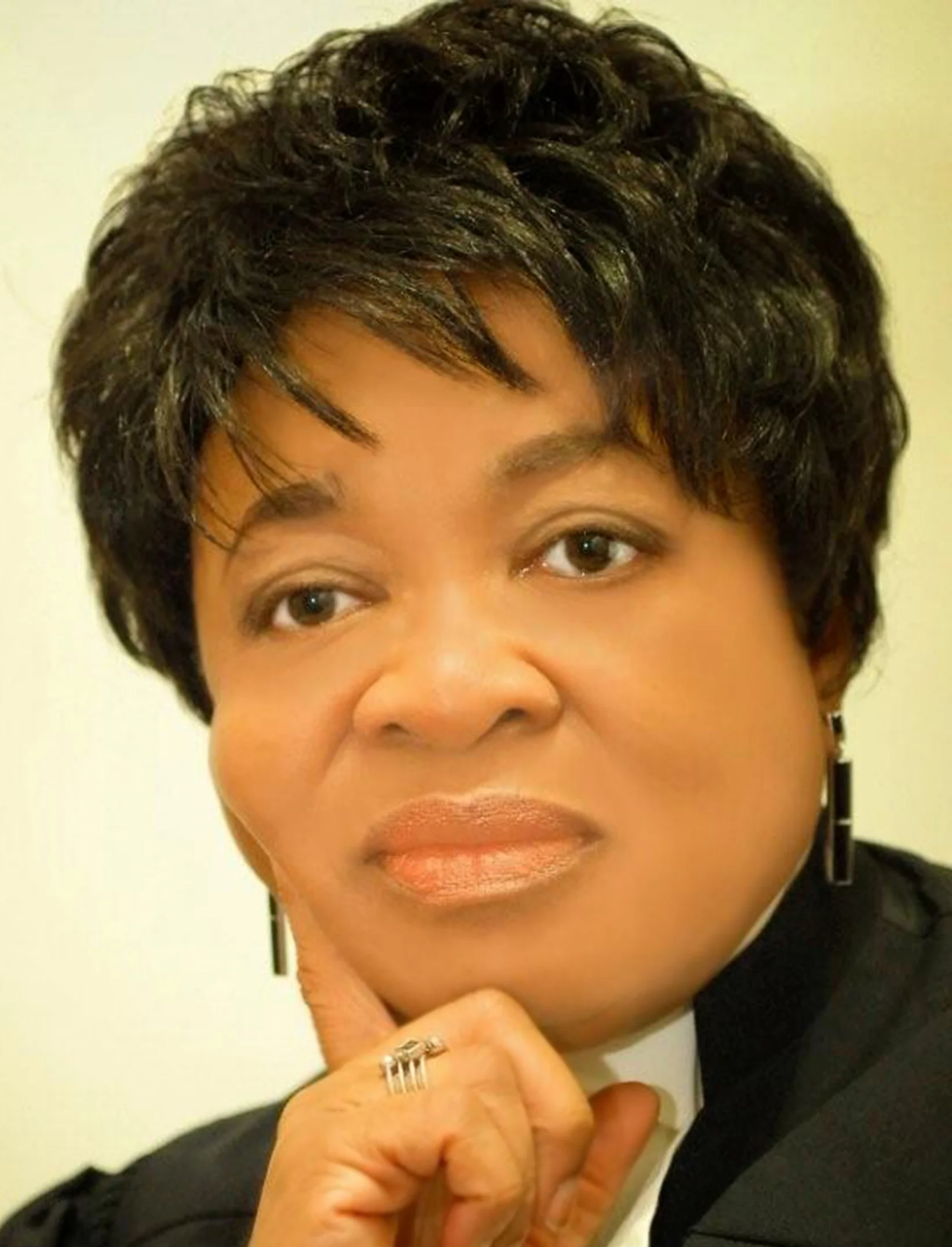 Veteran lawyer to receive Lincoln Alexander award