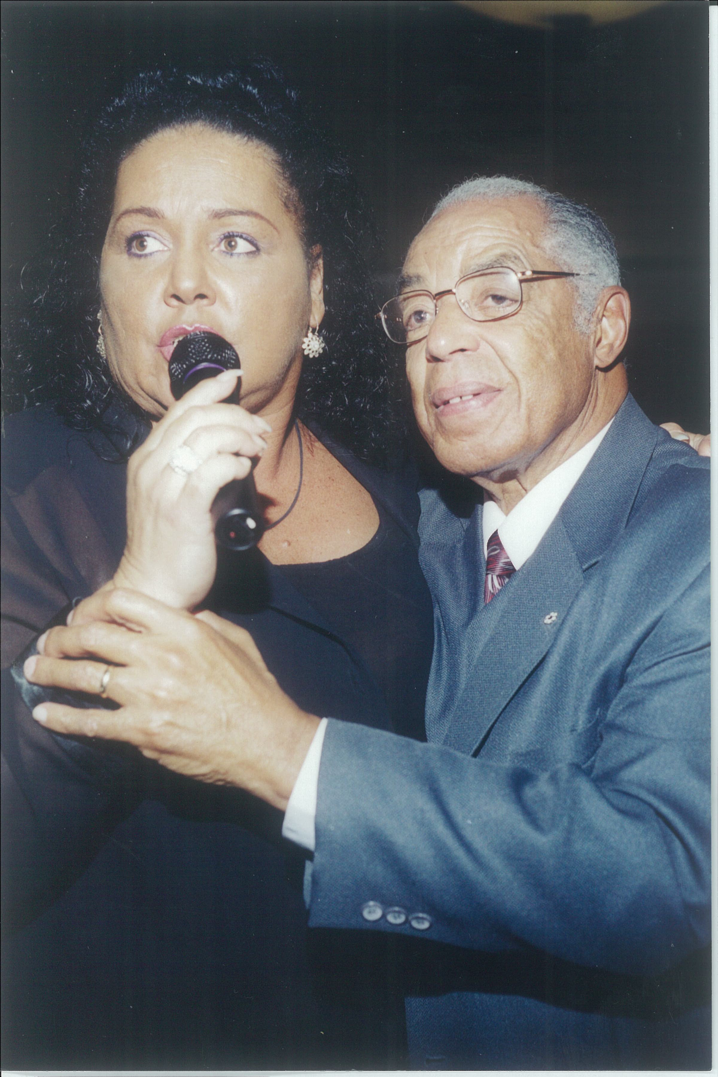 Award-winning singer Liberty Silver serenades Bromley Armstrong at a community event