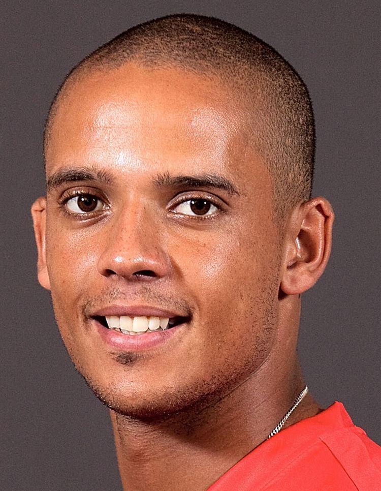 Zimbabwe cricketer seamlessly transitions to commentary box