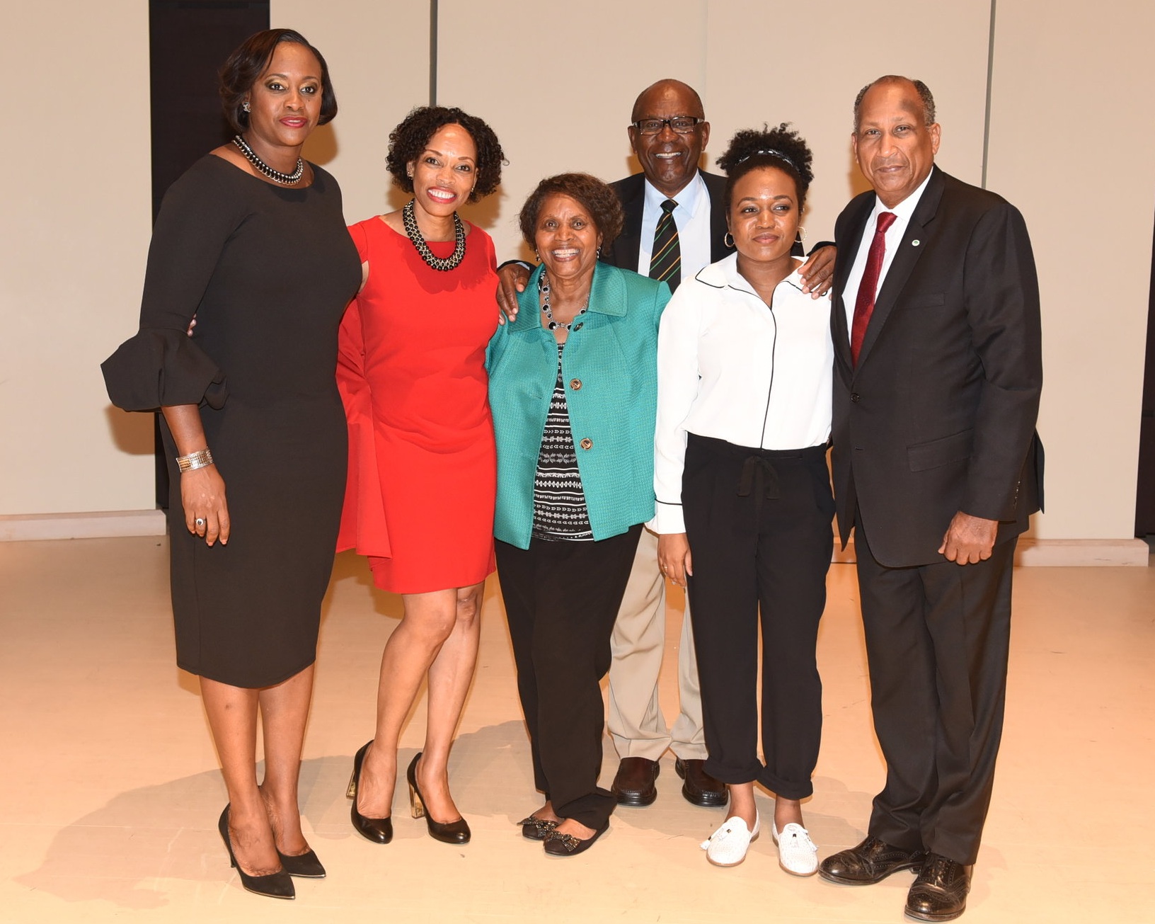 Howard Shearer (r) joined Juliet Holness (l), Dr. Andrea Davis, Pamela Appelt, Joe Halstead and Tka Pinnock at the Jamaica 55 Canada Committee & Jean Augustine Chair at York University lecture in October 2017