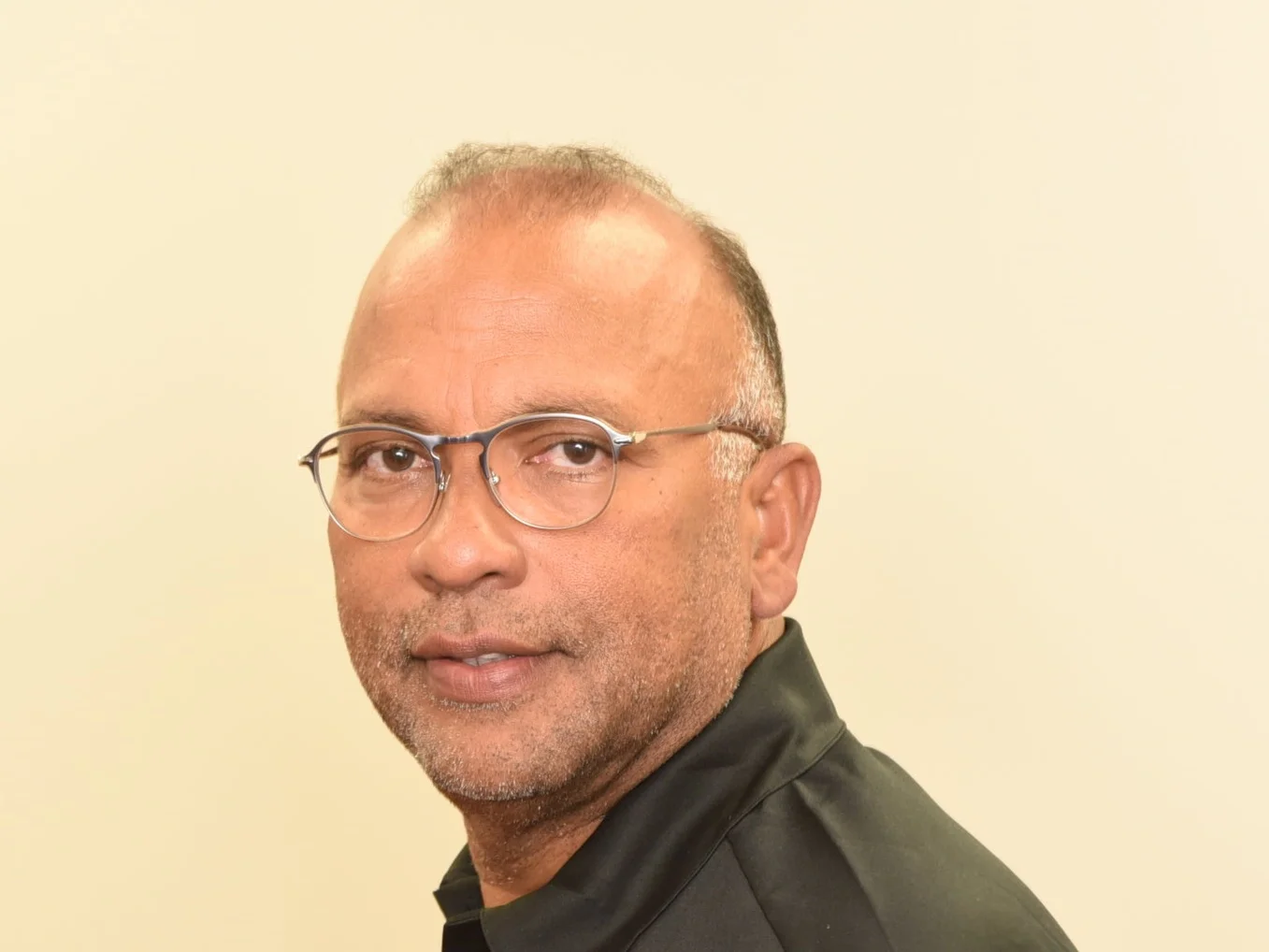 From mailroom to head of a Growth 500 Listed Company