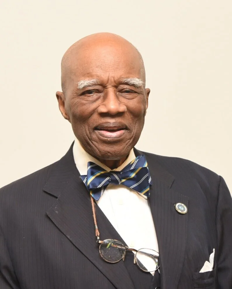 Arthur Downes honoured with Lifetime Achievement Award