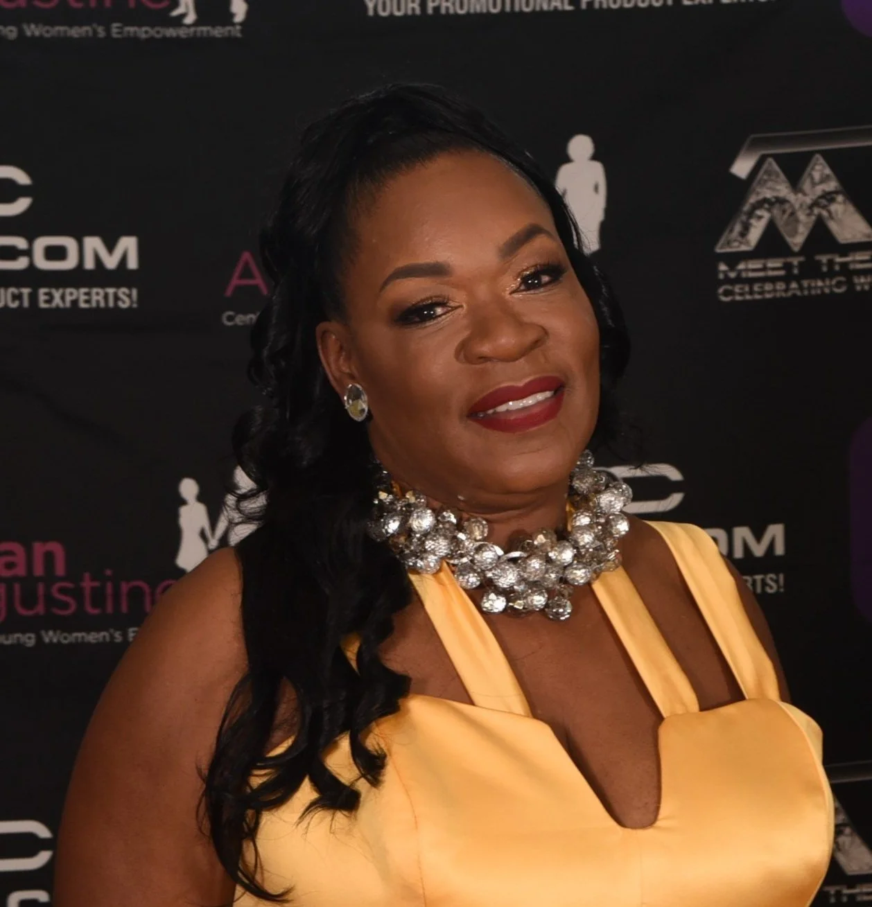 Jacqueline Dixon started organization to inspire, empower and celebrate women
