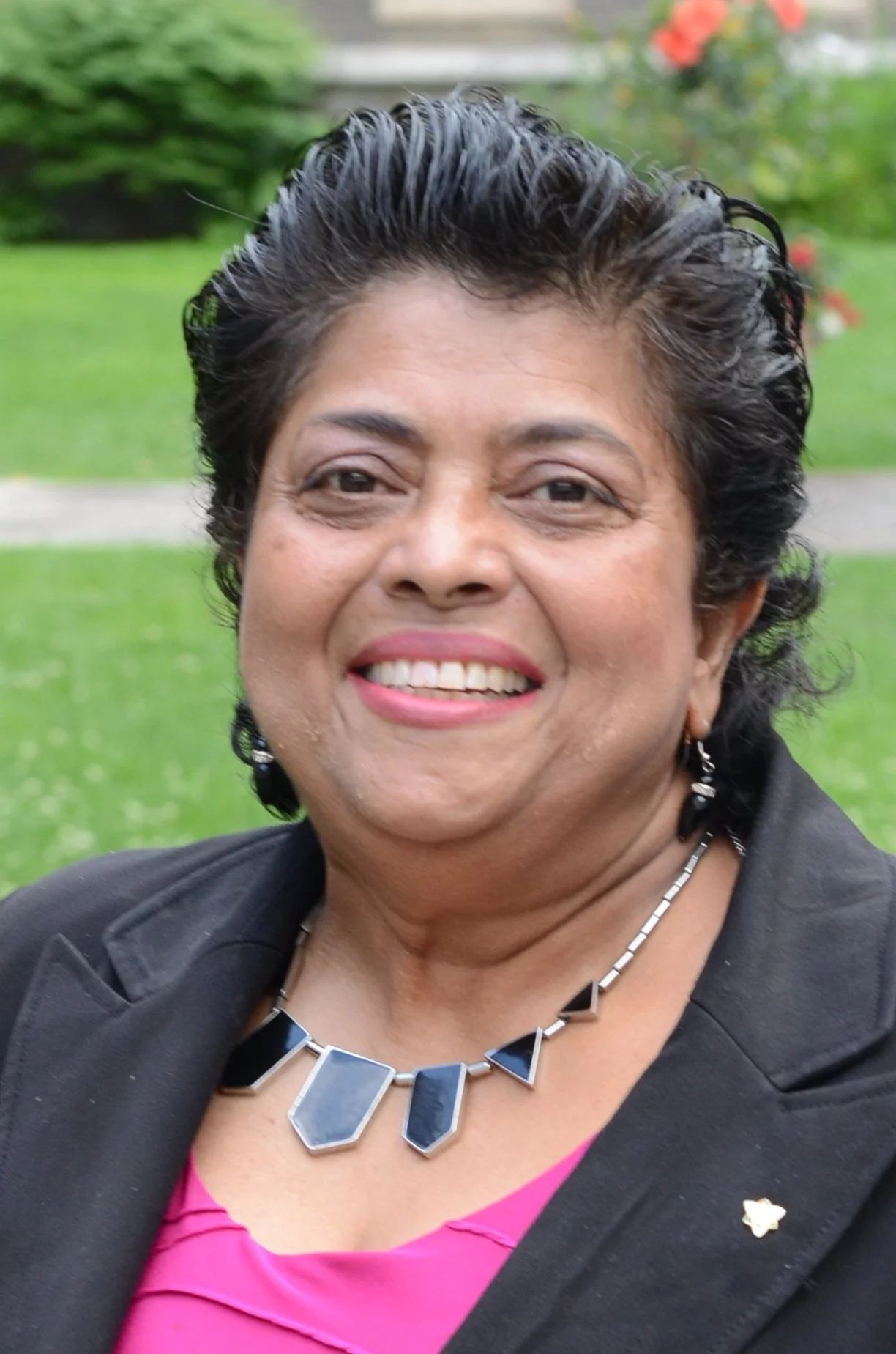 Canadian Immigrant honour for humanitarian Diana Alli