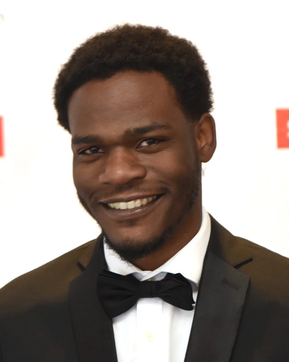 Outstanding Canadians recognized at Toronto Benefit gala that funds scholarships for UWI students 