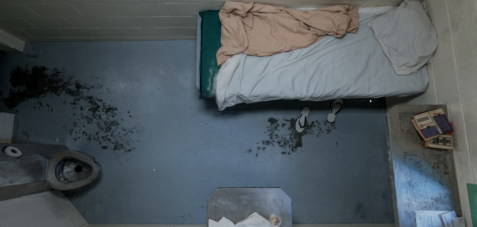 Photogrammetry: We went to Kenny's cell, where he spent 5,5 years of his life, and captured it in photogrammetry. When the user puts on the goggles, he can walk in the cell, as if he was there.