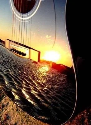 Groovy Gits! - Beach Reflection.jpg