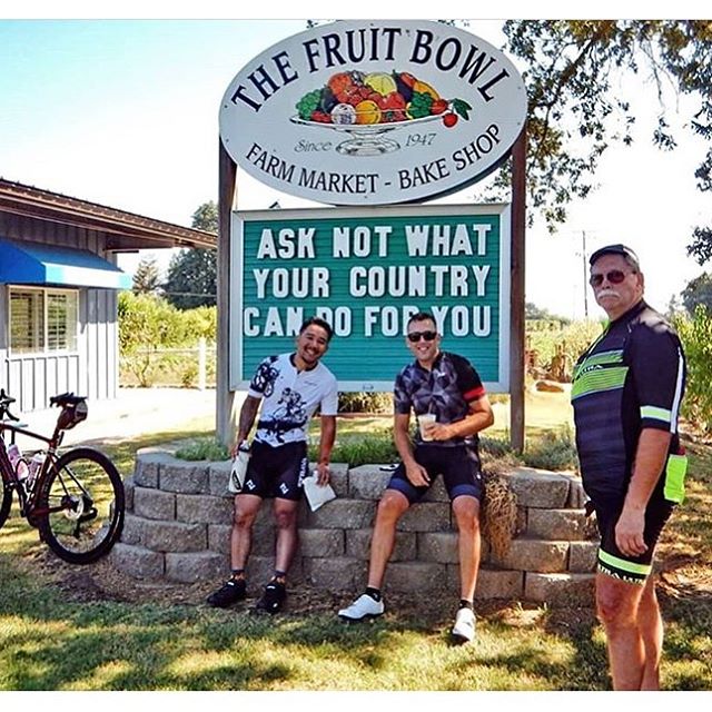 We’ve got THREE rides for you this Saturday! Do one, do two, build a time machine and do them all! 👆
1: Monthly LSD Ride meets at 8am at Bear Creek High. 30ish miles of fun
✌🏻
2. Family Fun Ride meets at 9am at @robbysbicycles and heads to @empressocoffeehouse. Suitable for all.
🖖
3. Bonus GRAVEL ride will leave from Robby’s at 12:30pm following the Fam Ride.