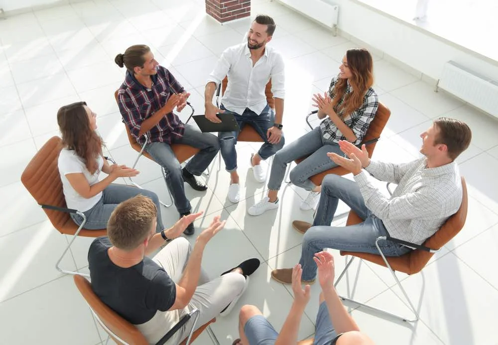 Are Your Salepeople Sharing Stories.jpg