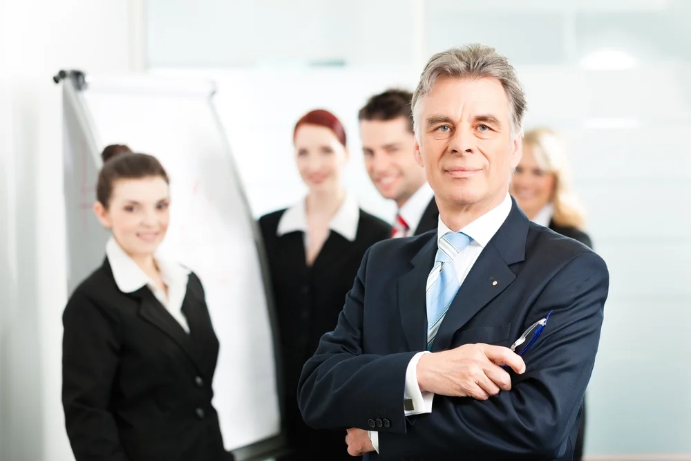 Service Advisor Training: Choose a Trainer Who Guarantees Their Worth