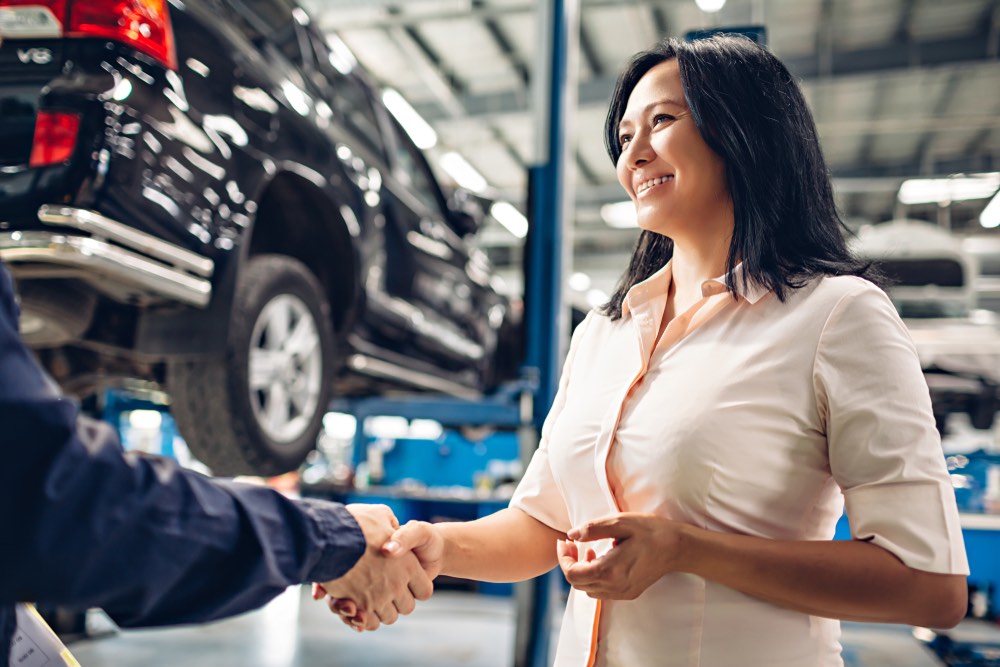 Service Advisor Training: Speed Up the Service but Slow Down the Sale