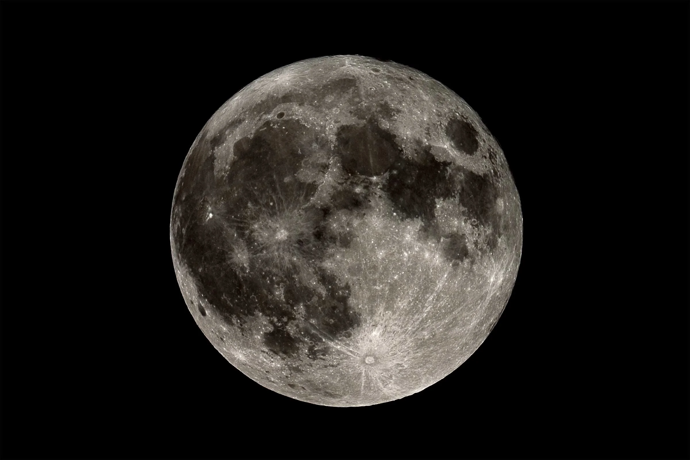 scary moon.jpg