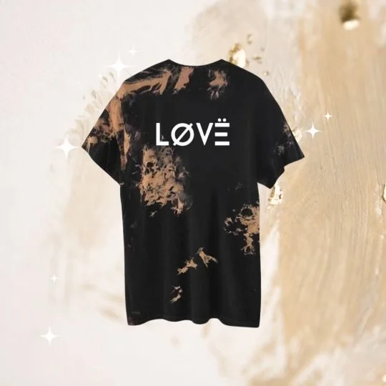 Brown recluse LØVË t shirt