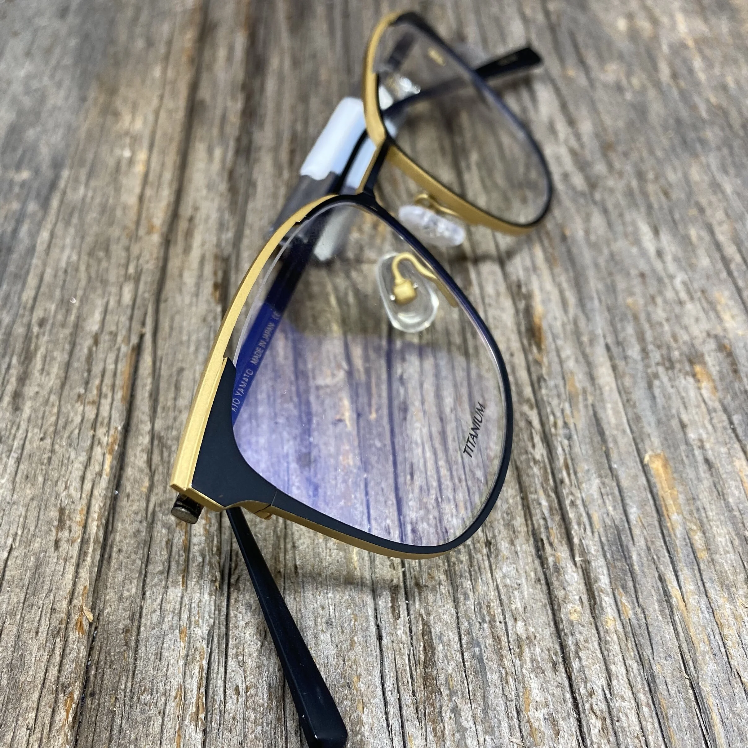 466D760E-3DE7-4910-AA60-F1A4C54A452C