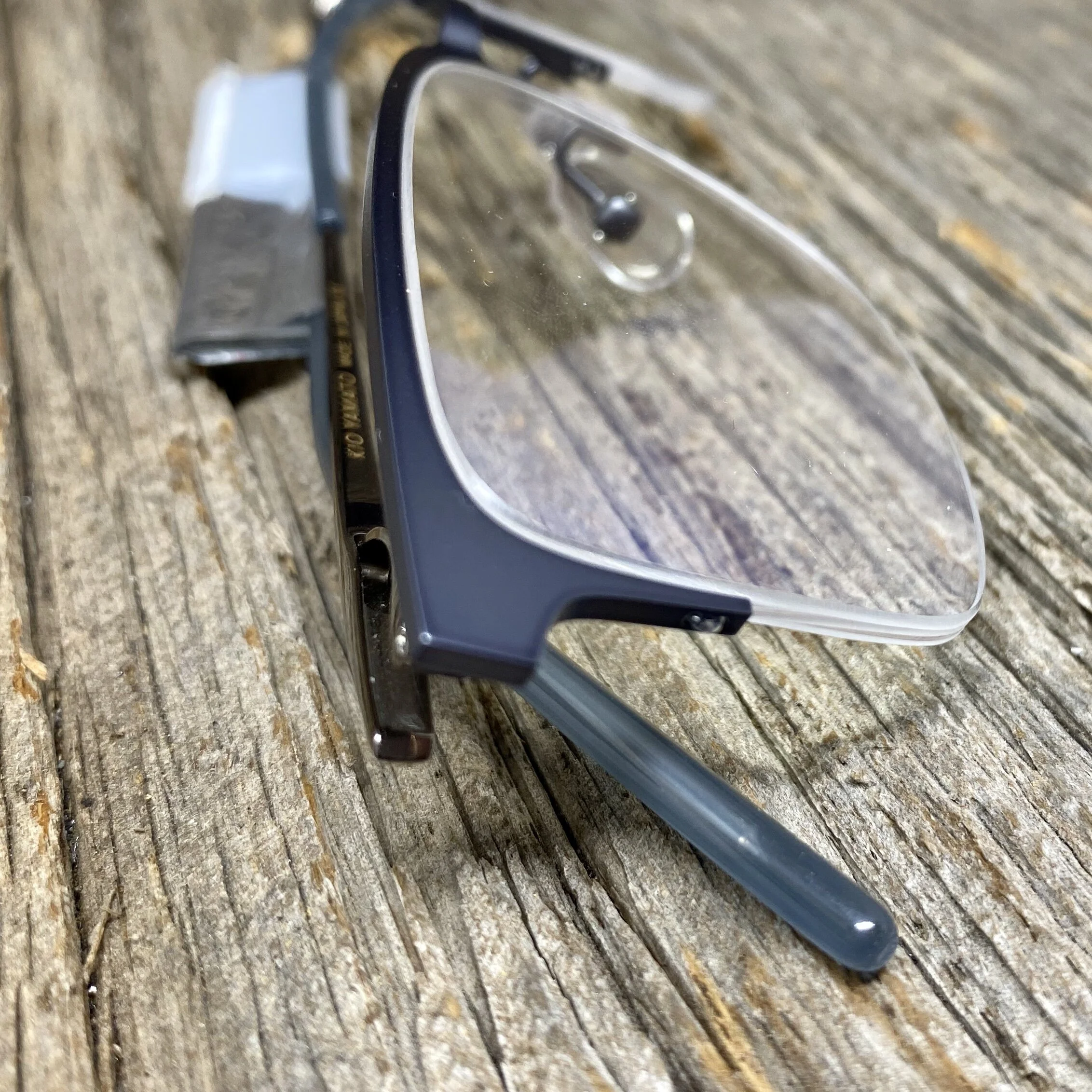 E389677B-3FCC-44A4-B675-DFFDE3853B77