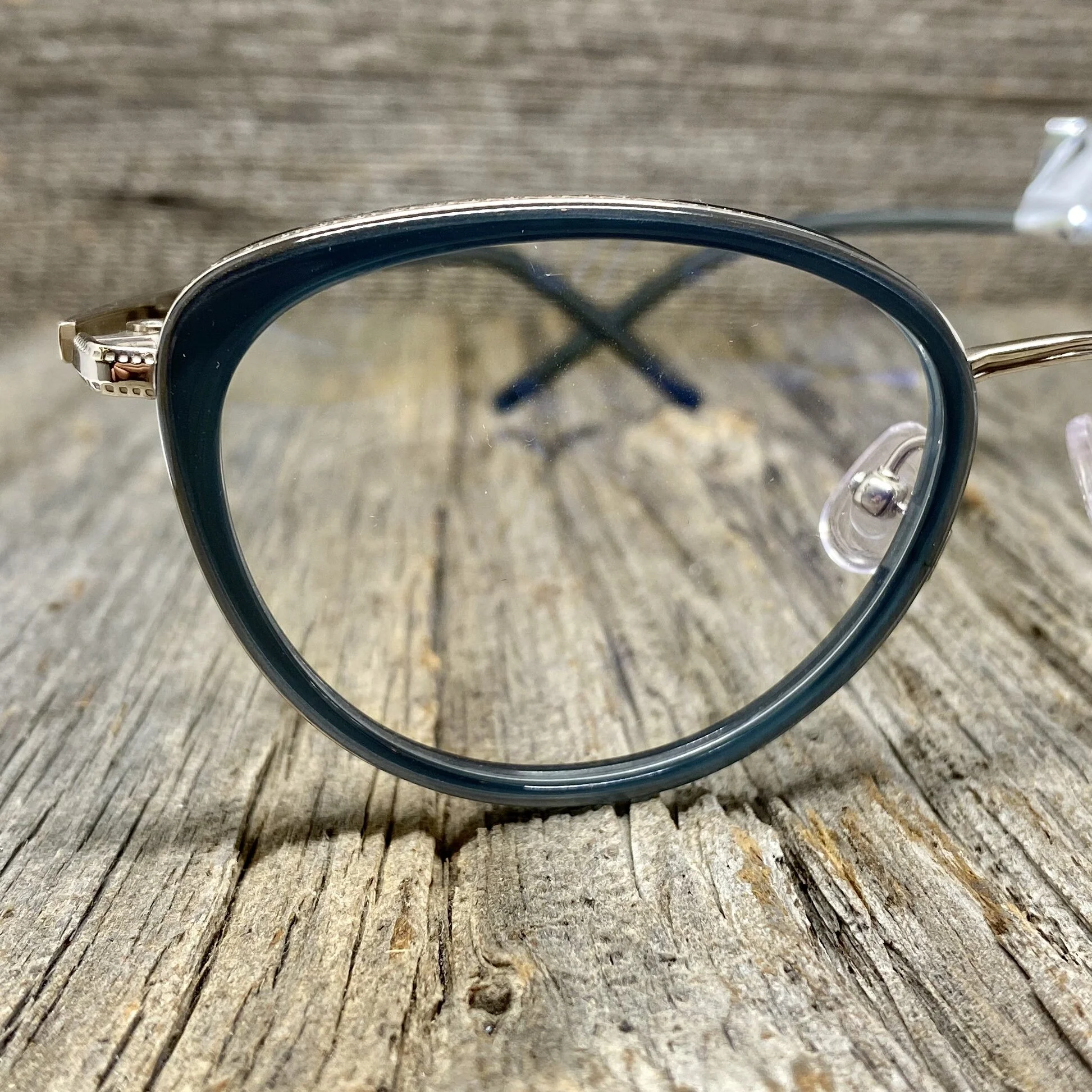 097D462F-145F-4D74-8F80-83361A79CE3A