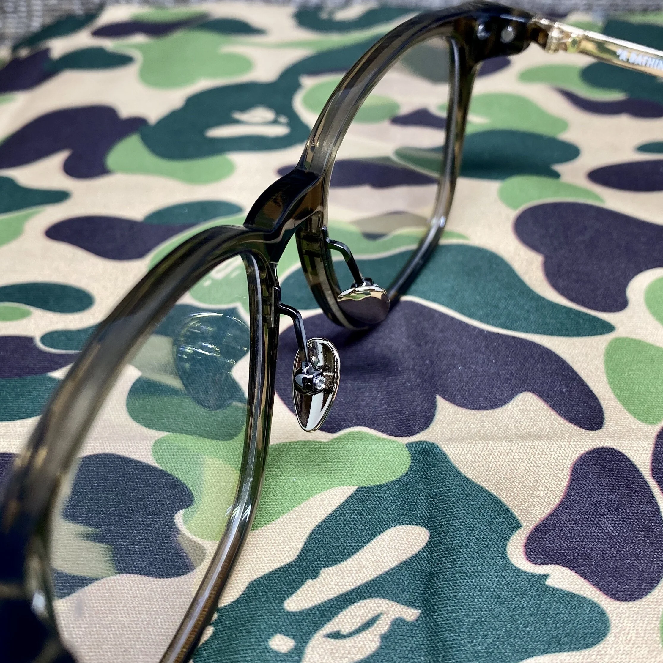 B3F08148-92F3-40CF-B200-47AE00CE7A09