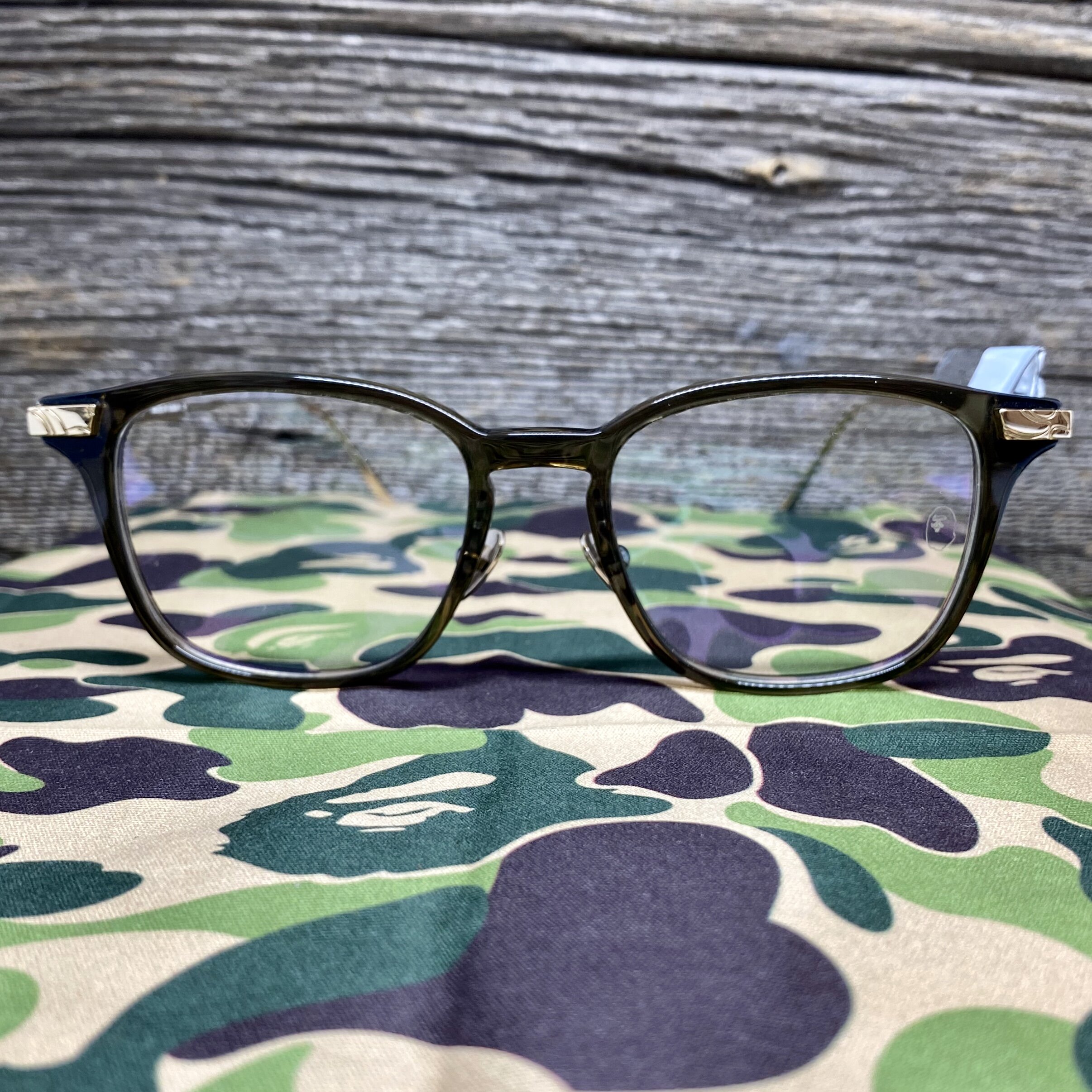 E5C52886-1B3D-42C7-98B7-E9291CF593FB