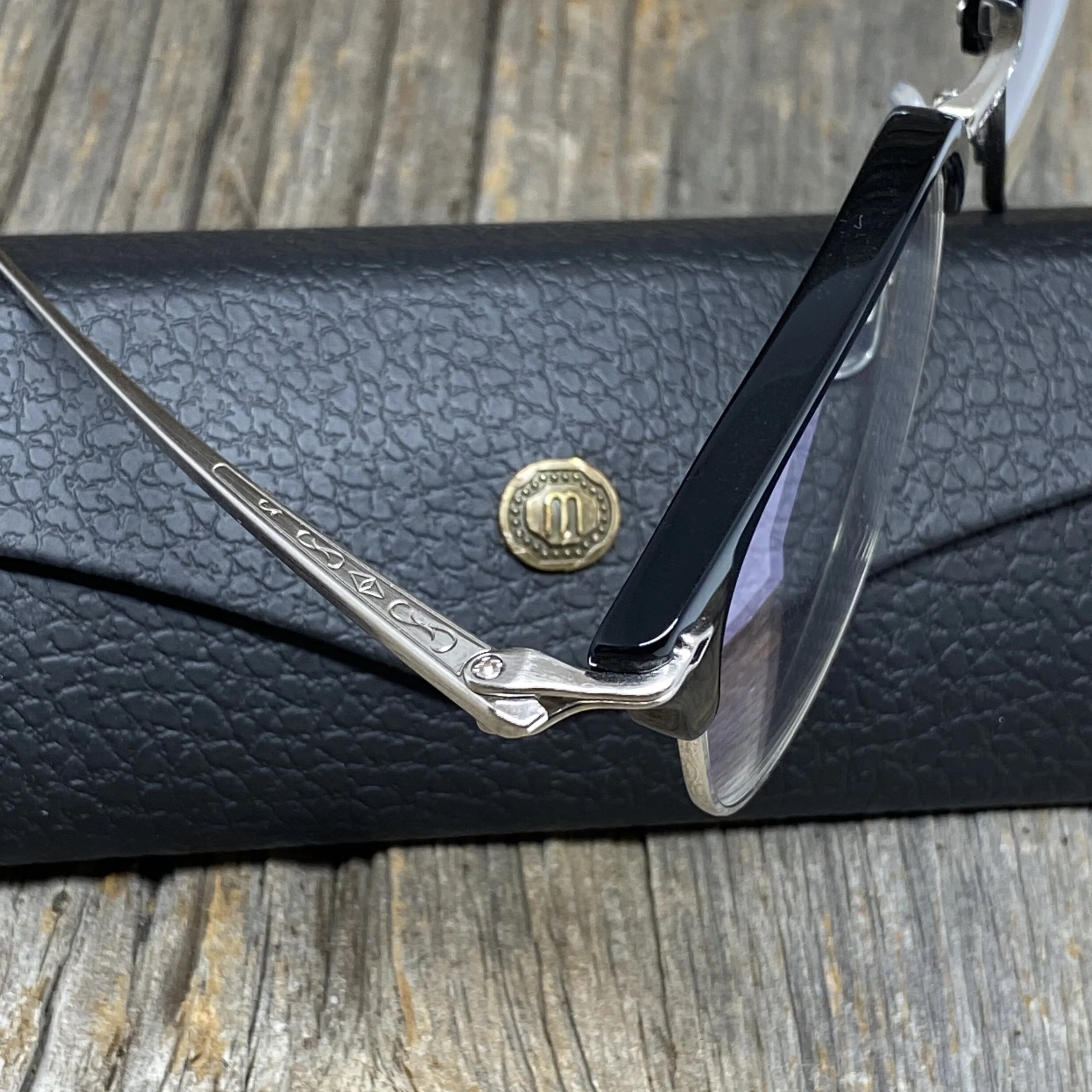 11D8DABE-E499-4F1F-9B0F-87D46D204A41