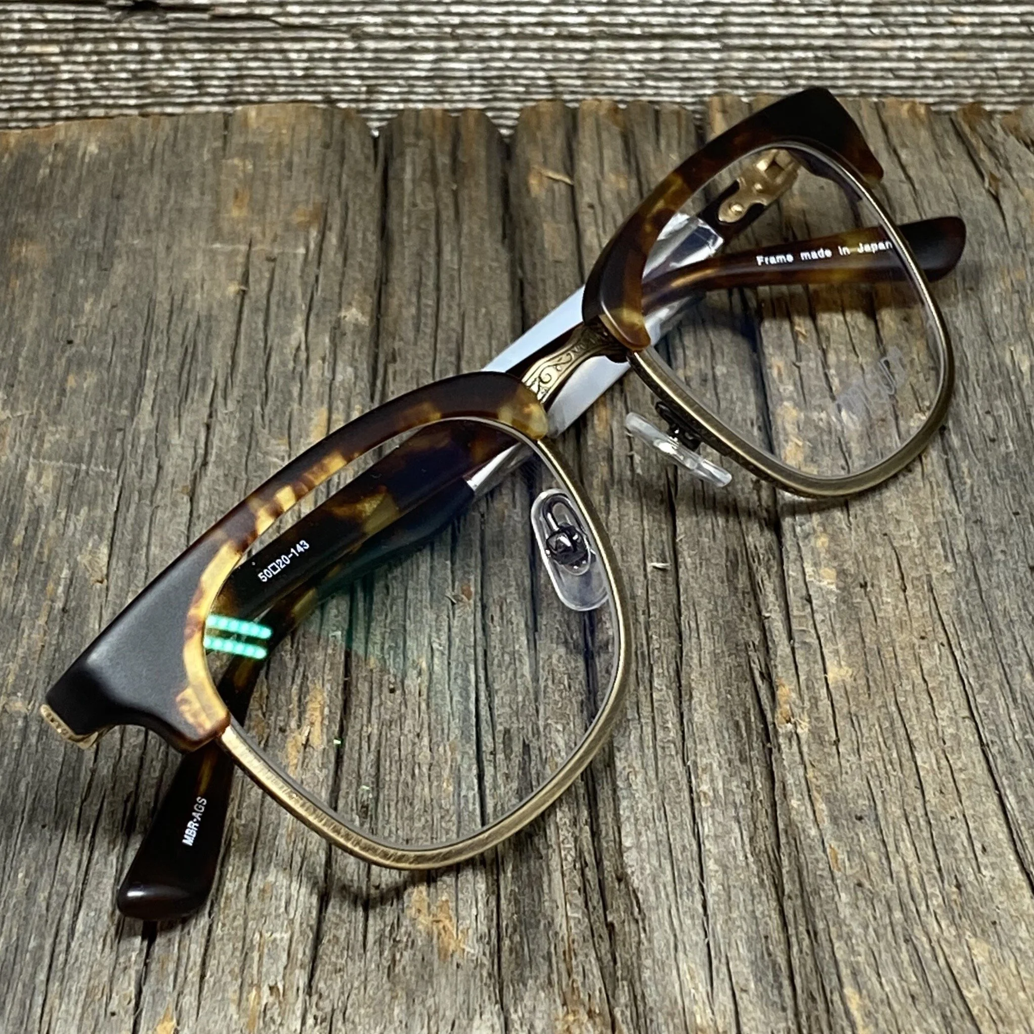 81D9F332-D8B3-4395-8C67-2996E1C90BAE