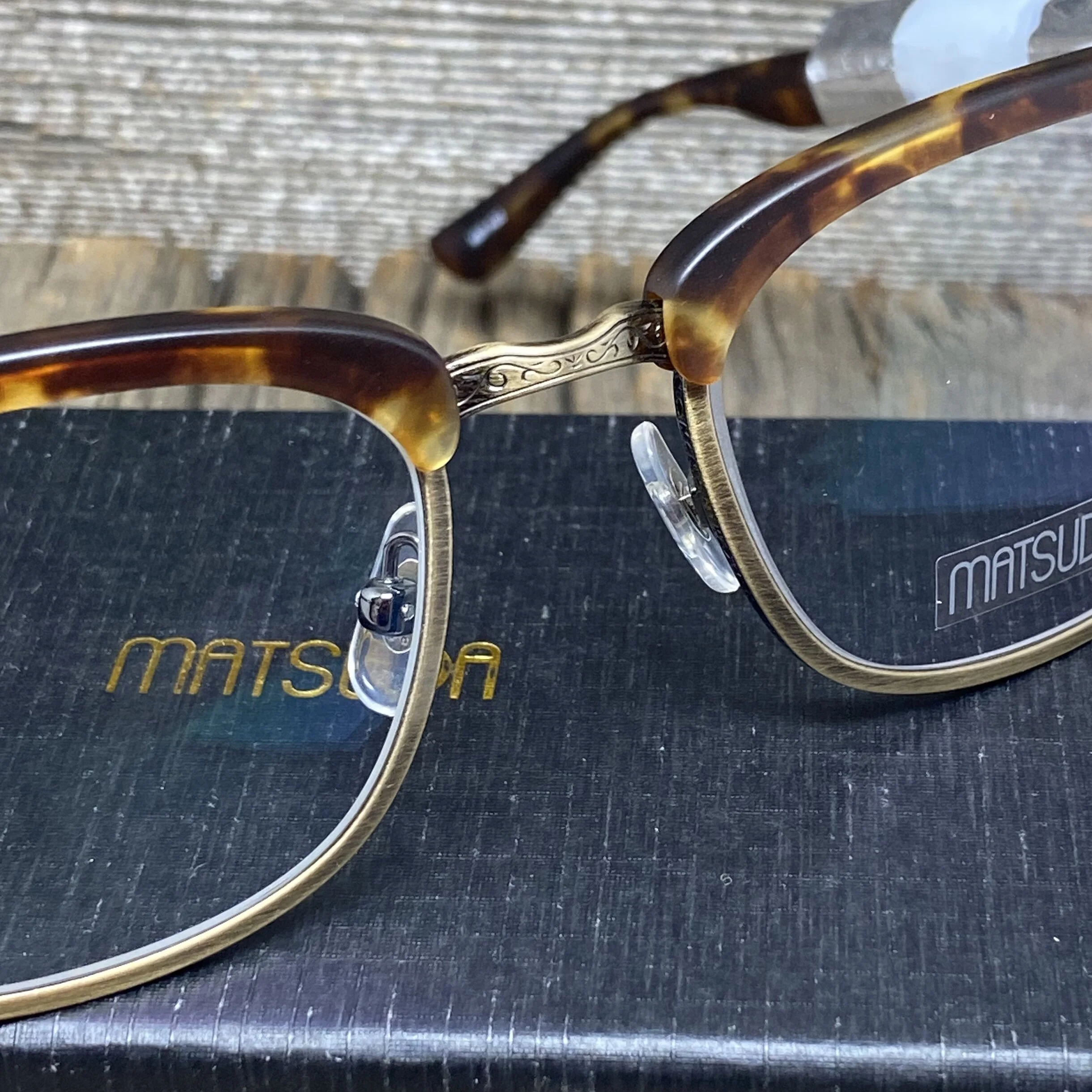 5C9D503A-E588-441A-9E9E-54A1D8FA2EFD