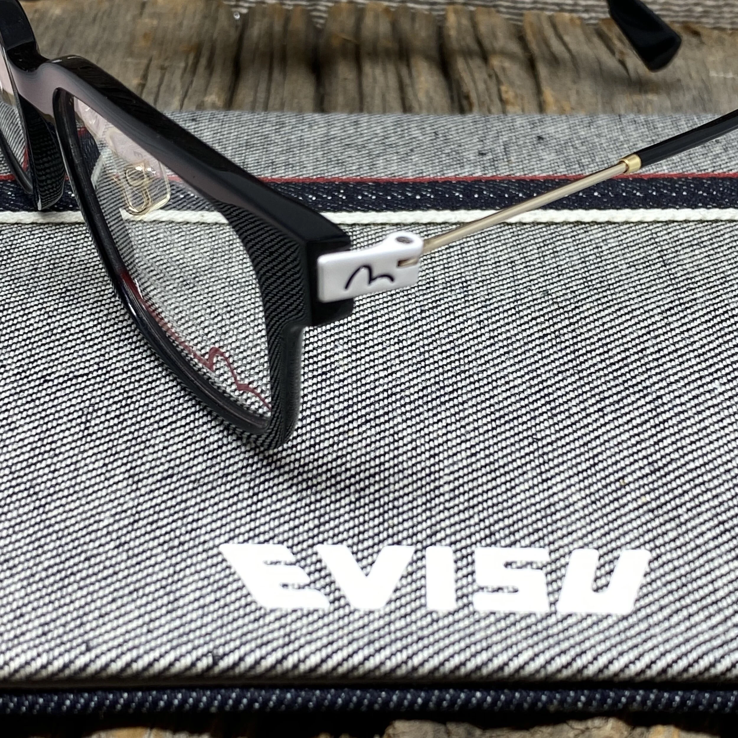 B5C33EAE-1875-46CA-AAF3-1C4C99510764