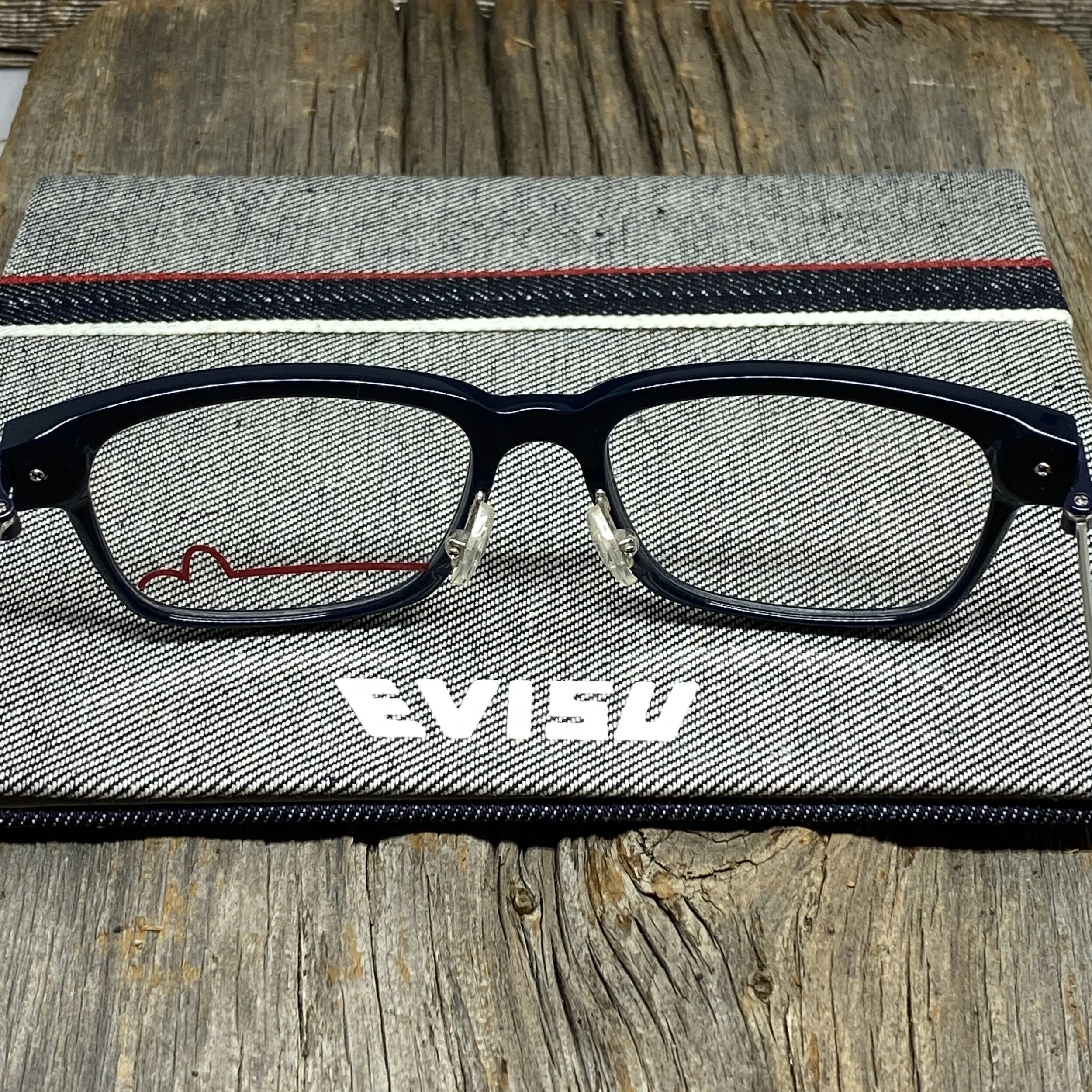 50C6E044-50E0-4BAE-981C-BDB3D294E780