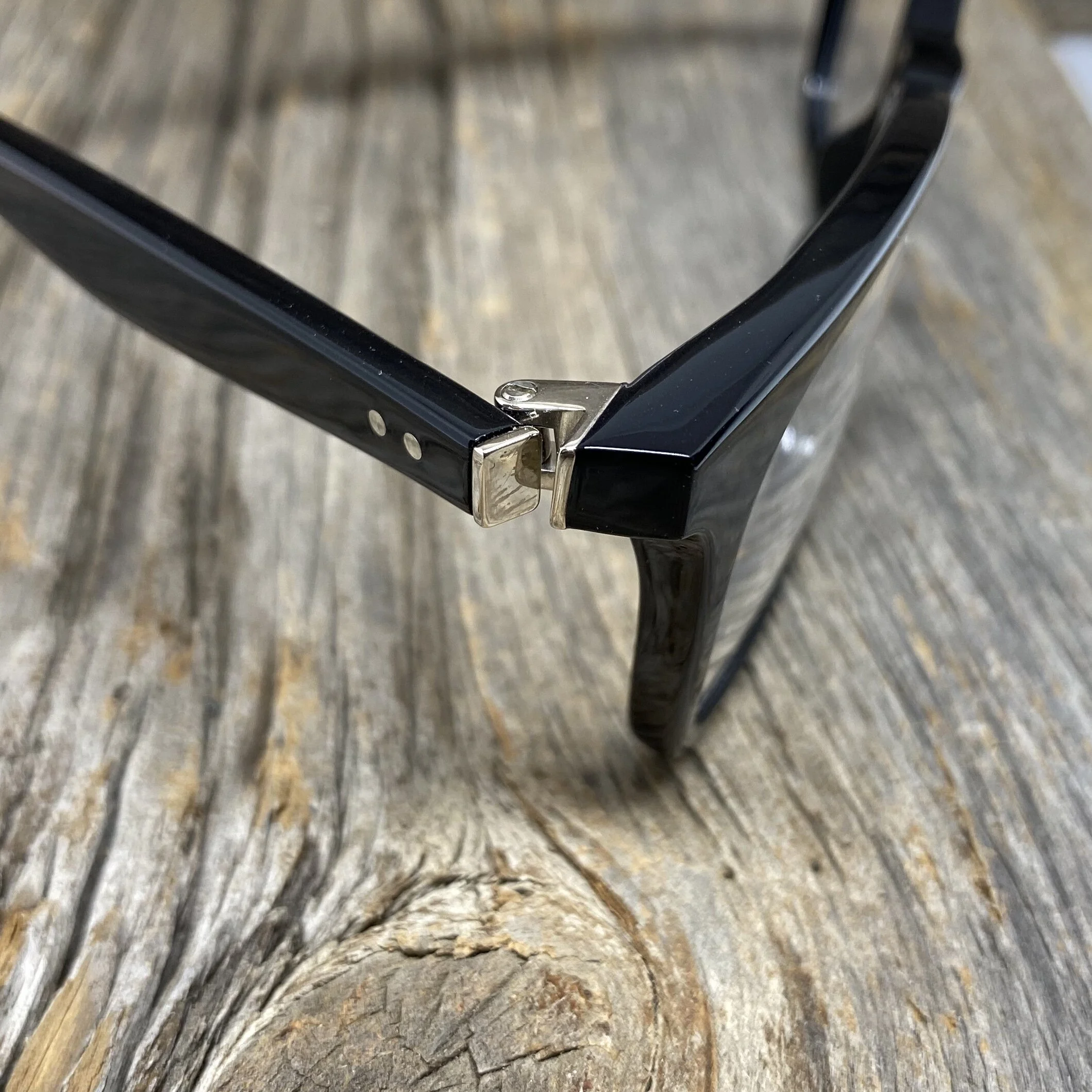 171FFEF1-4B35-464D-AC8F-E52D920C074D