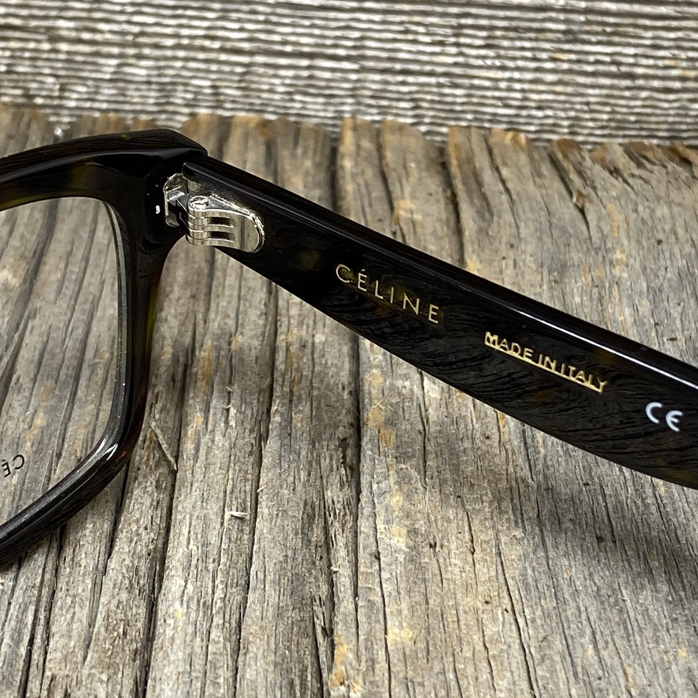 6C25B8DB-0424-4E6A-B863-081B7A534D30