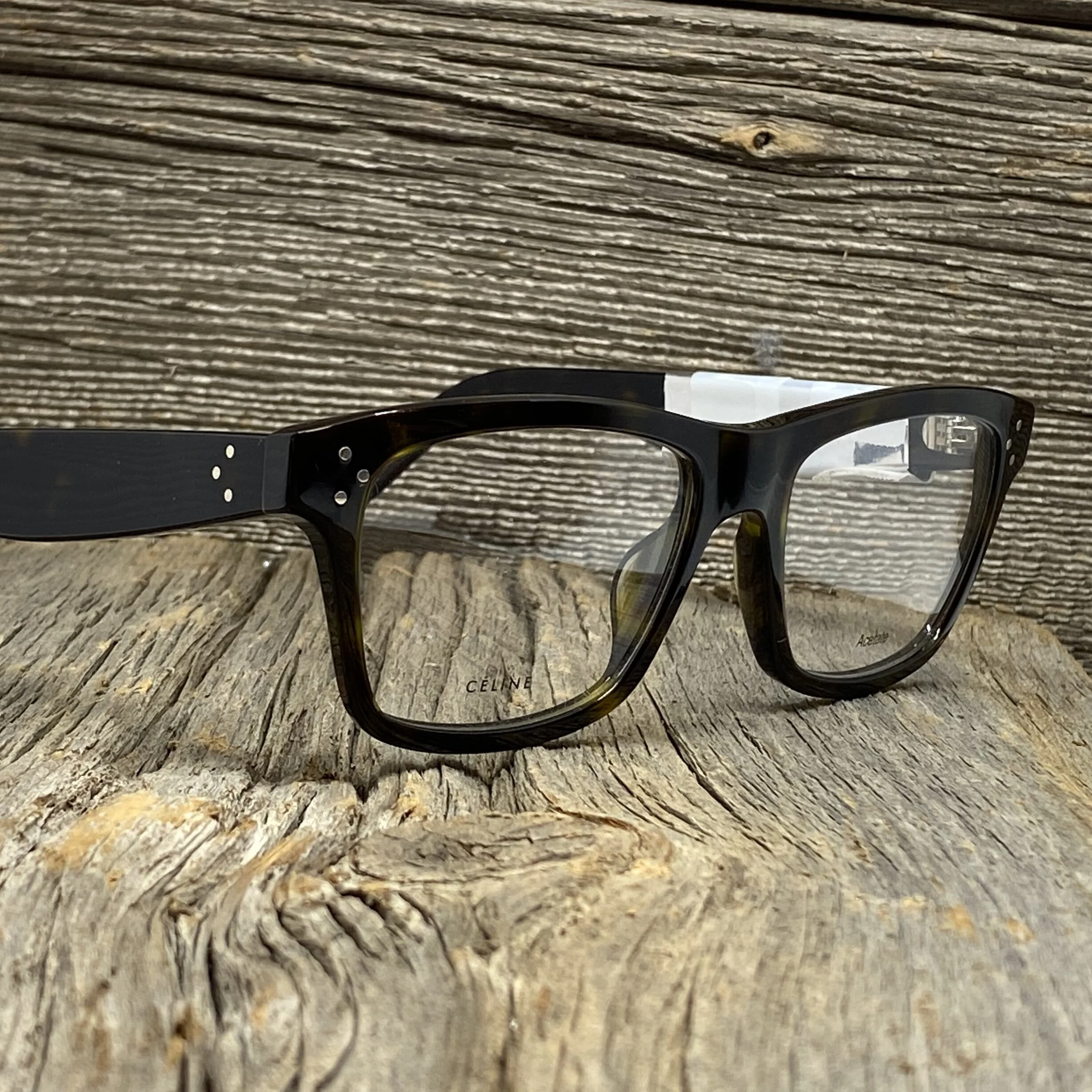 12BAECBB-4684-4F6F-B3DC-70D5B5D9EA49