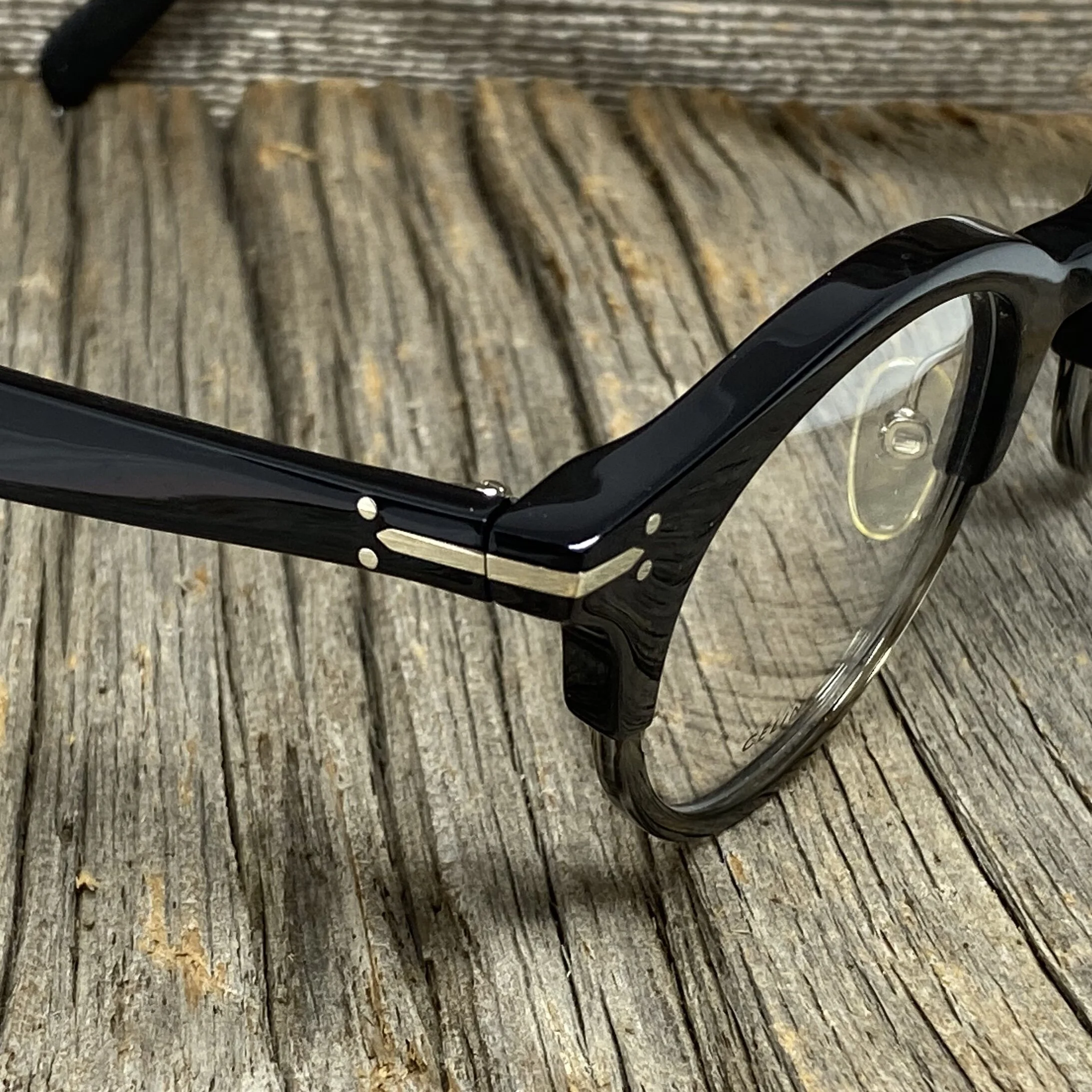 19758E9D-42E1-4A5B-8E01-32373984E1D4