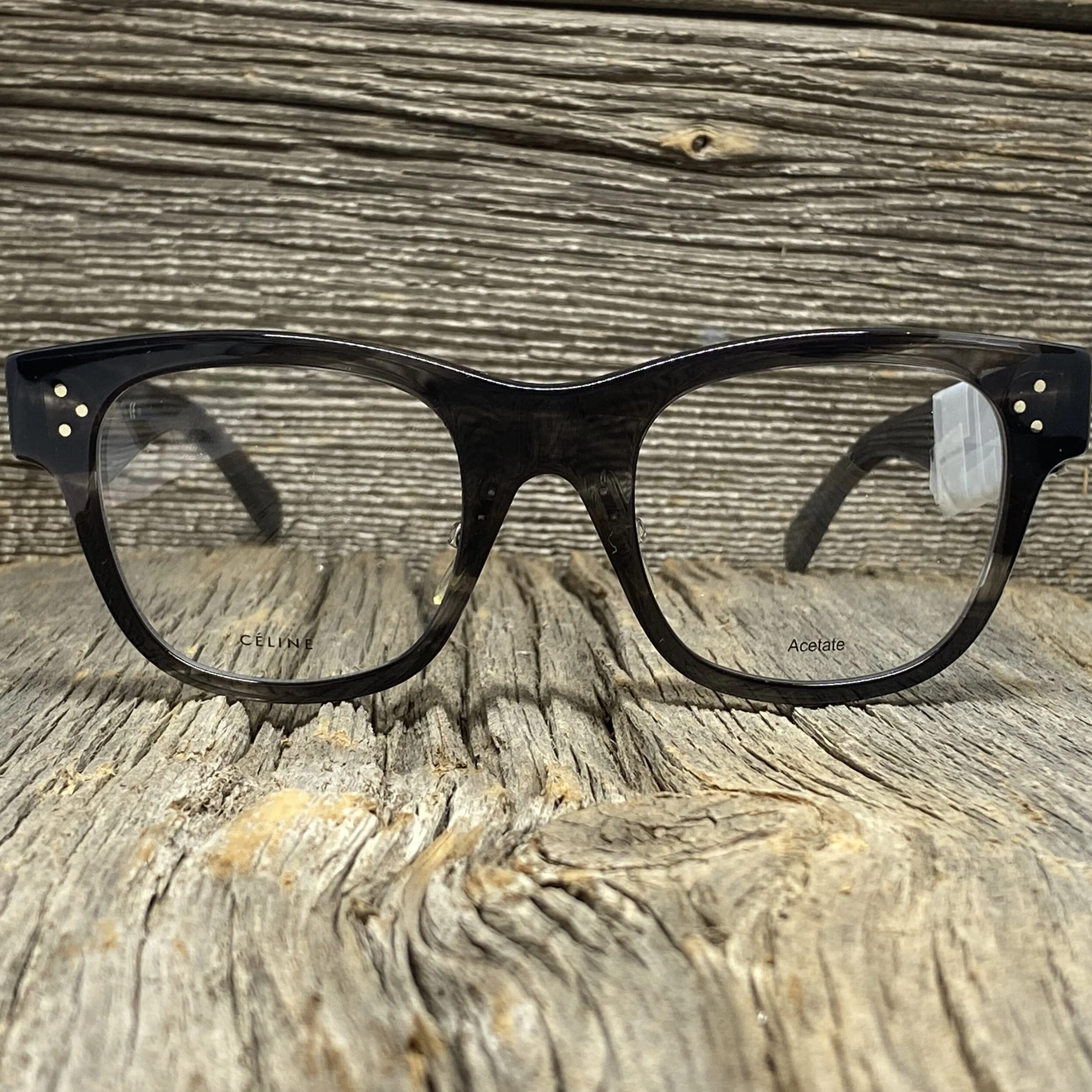 1E20560F-F478-4C44-8CE4-FEEA109D3B5A