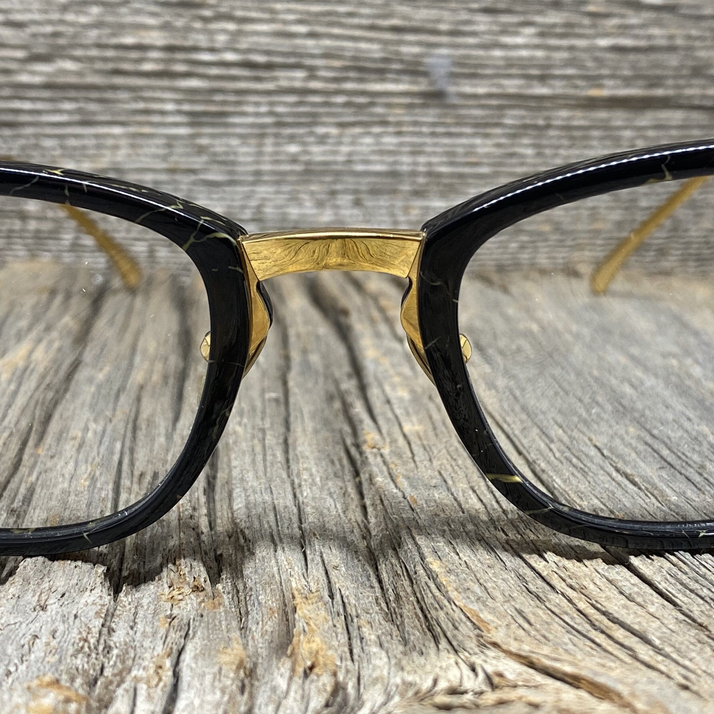 9F364AD3-33B6-4CAE-8E07-7F4F15CE7D35