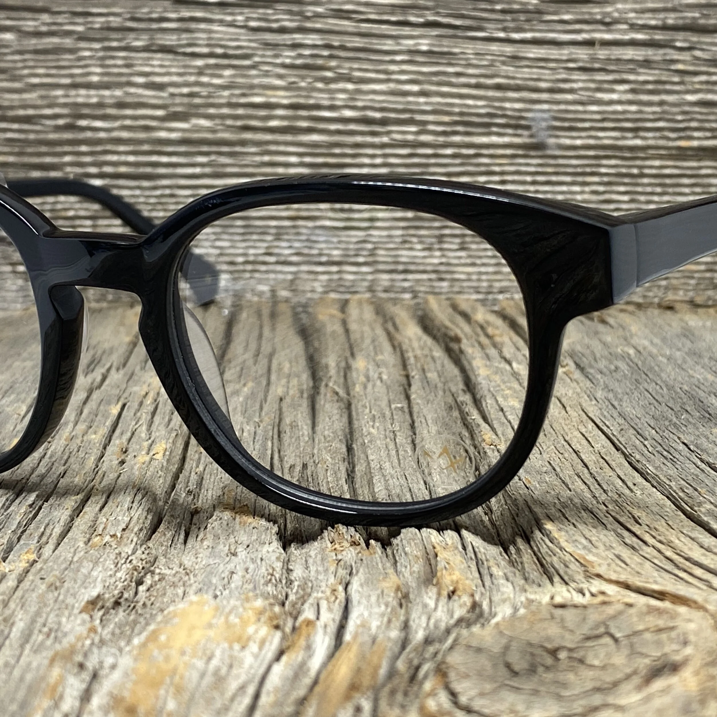 7E803941-C29B-470B-9F62-61EF82F58481