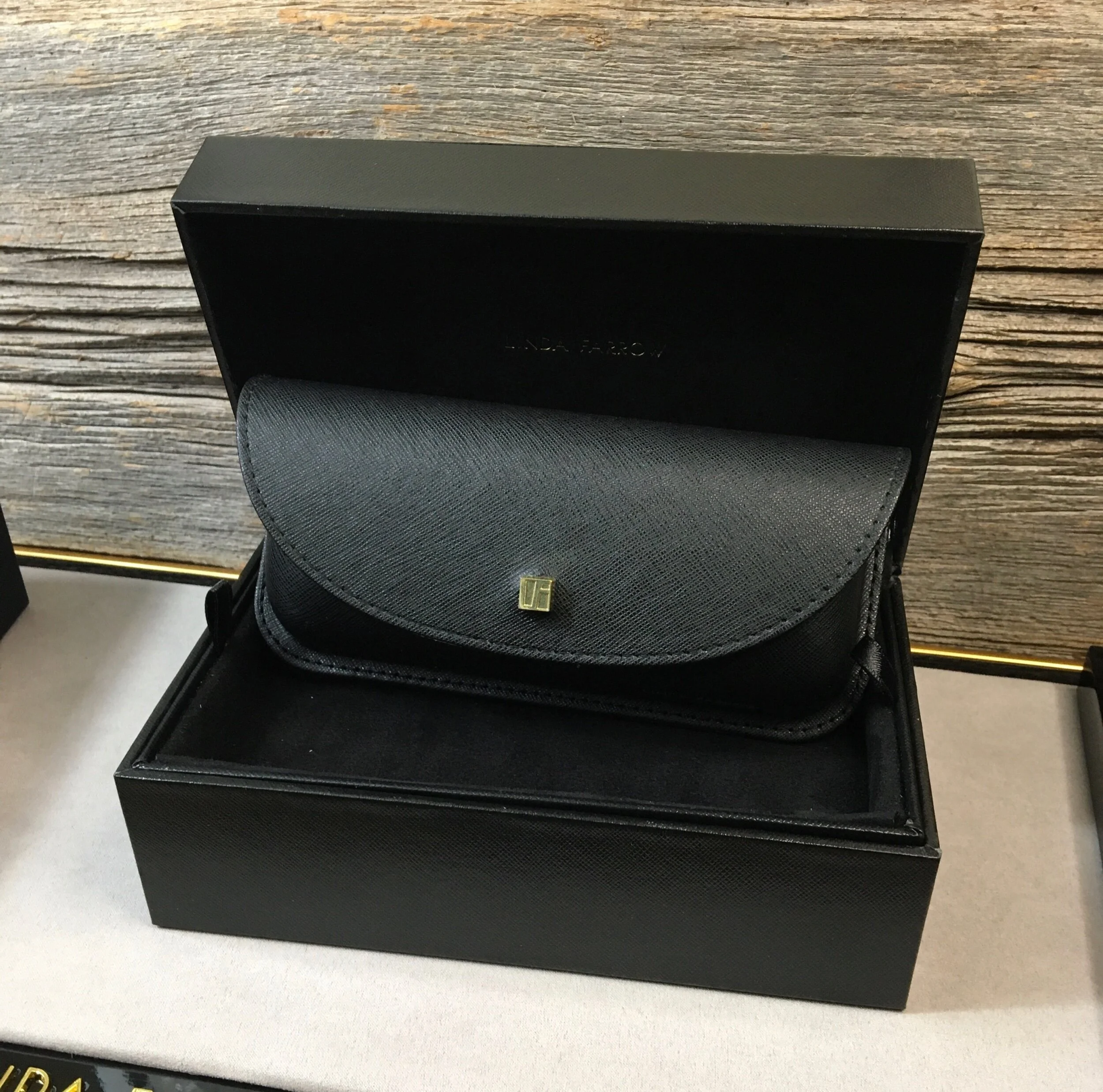 6CD4BED3-A256-47F3-B532-6D57A410B5DA